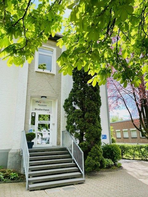 Eingang der Gesch&auml;ftsstelle